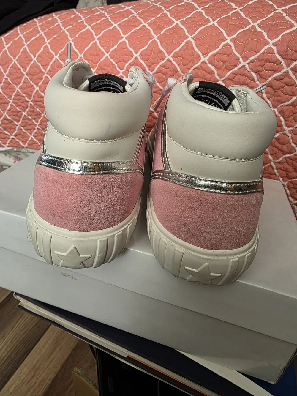 Vintage Havana Women’s Pink & White High-Top Sneakers with Silver Star Accent